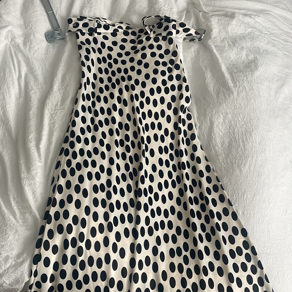Elegant Black and White Polka Dot Skirt - Picture 5 of 7